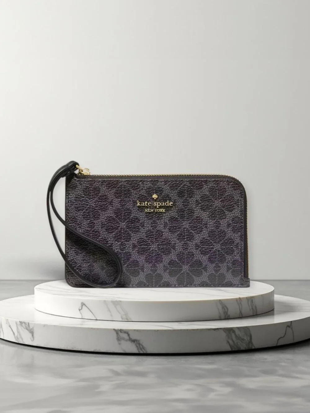 Kate Spade Lucy Spade Flower Small Card Holder Wristlet Black KM460 NWT